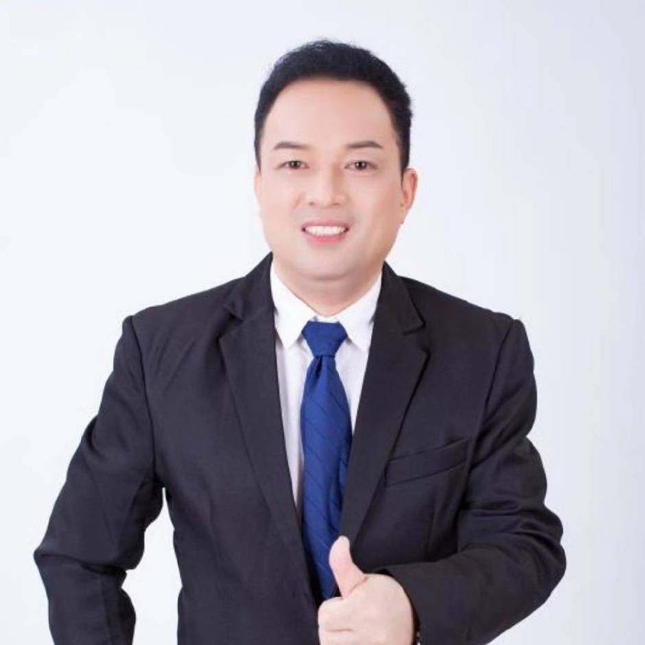 1733019238613907.jpg 黄兵云教练 项目工程总监.jpg